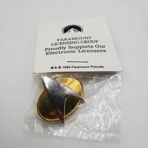 Fantastic Small Star Trek Next Generation Communicator Badge Pin